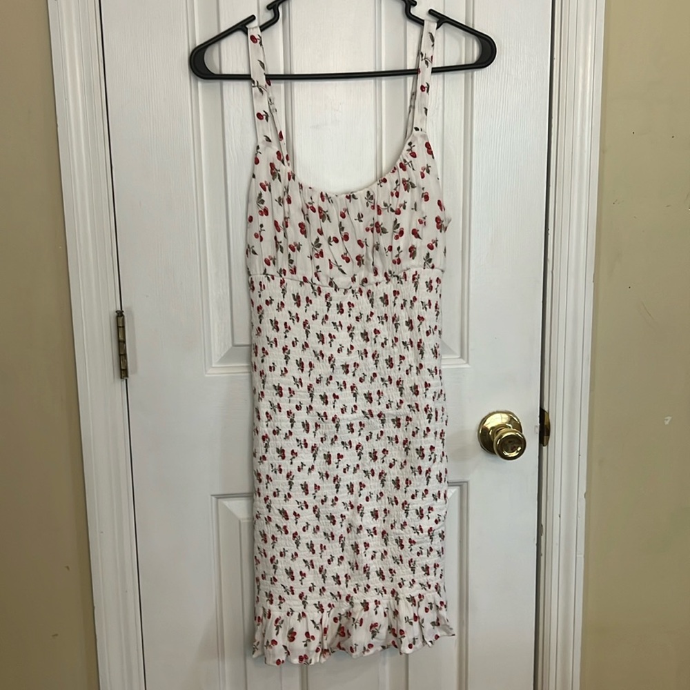 Abercrombie Cherry Dress Size S
